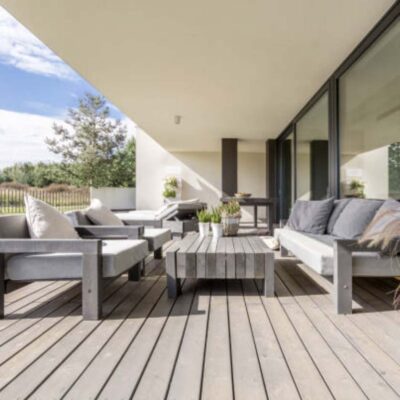 direct sun with shelter