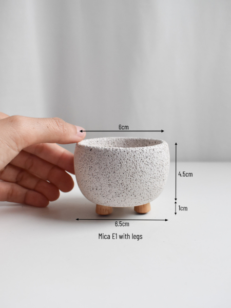 Mica Pots (with Legs, various designs & sizes) - Image 12