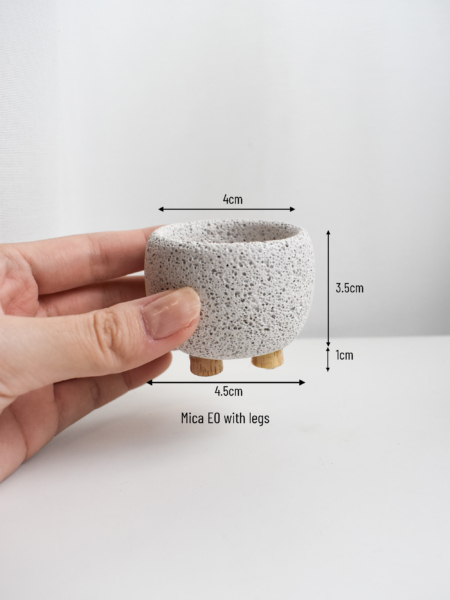 Mica Pots (with Legs, various designs & sizes) - Image 14