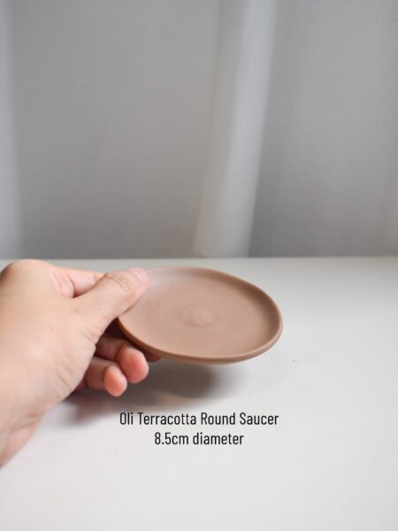 Oli Round Saucers (different colours available) - Image 3