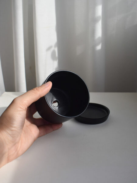 Ebony Pots with Saucers - Image 2