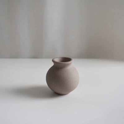 Oli Moon Vase